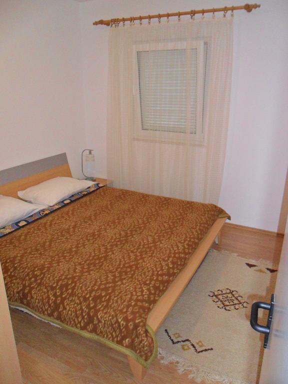 Apartment Kiko Rogoznica  Værelse billede