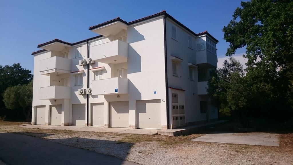 Apartment Kiko Rogoznica  Værelse billede